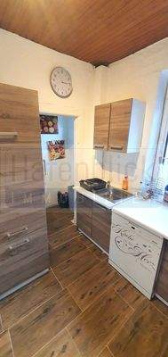 Einbauküche/ Durchblick Abstellkammer