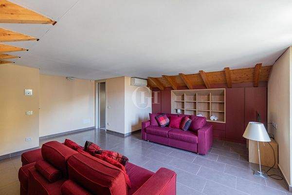 SOGGIORNO AL PRIMO PIANO