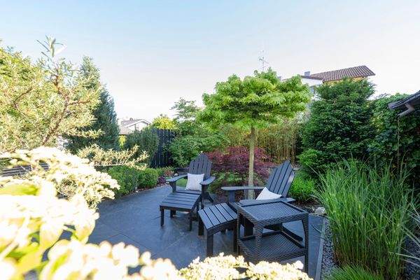 Ausblick auf den liebevoll angelegten Garten