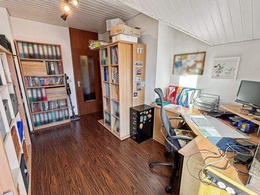 Arbeitszimmer - 2. Ebene
