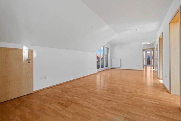 Wohnbereich mit Tür zu Abstellraum 2 (Archivfoto)