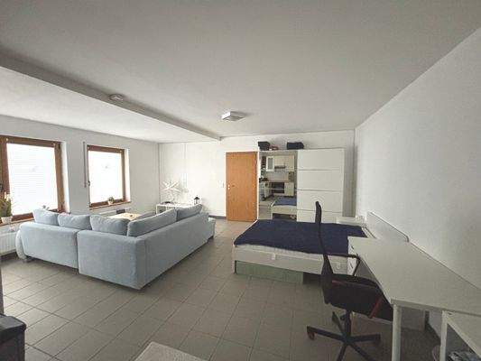 Teilansicht Wohnzimmer von der Einliegerwohnung