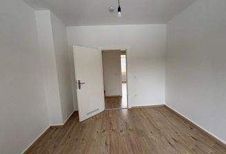 Schlafzimmer Ansicht 2