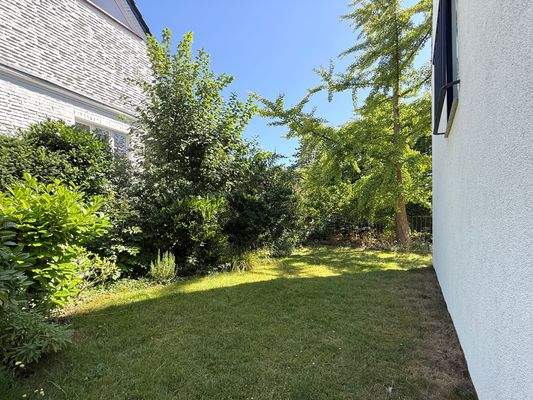 Garten neben dem Haus
