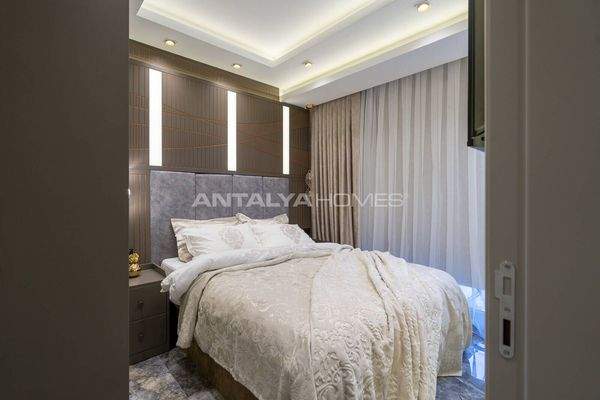 Elegant Flats 400 m from the Sea in Alanya Center