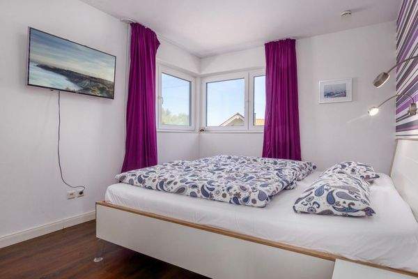 Gästezimmer mit Panoramablick und Zugang zur Dacht