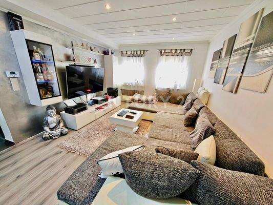 großer,heller Wohnbereich