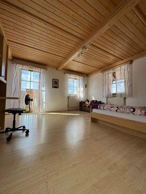 76e25b8c-0543-4a57-8428-18f09c7b8f22