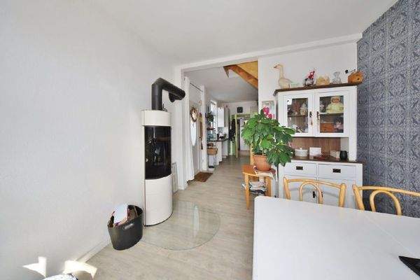 Wohn- und Essbereich mit Kaminofen