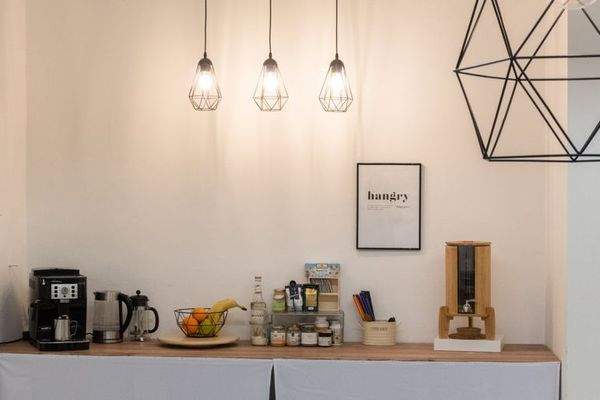 Kaffee & Wassertheke