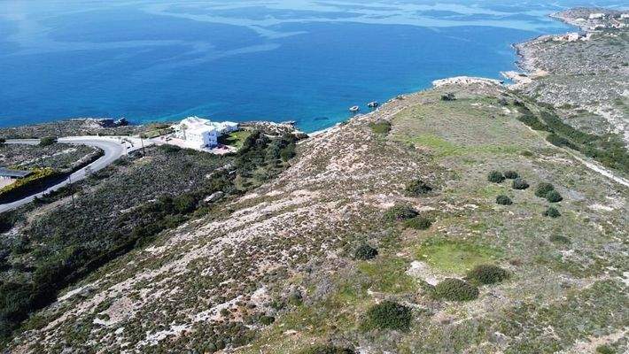 Kreta, Chorafakia Chania: Grosses Grundstück direkt am Meer mit unvergleichlichem Meerblick zu verkaufen