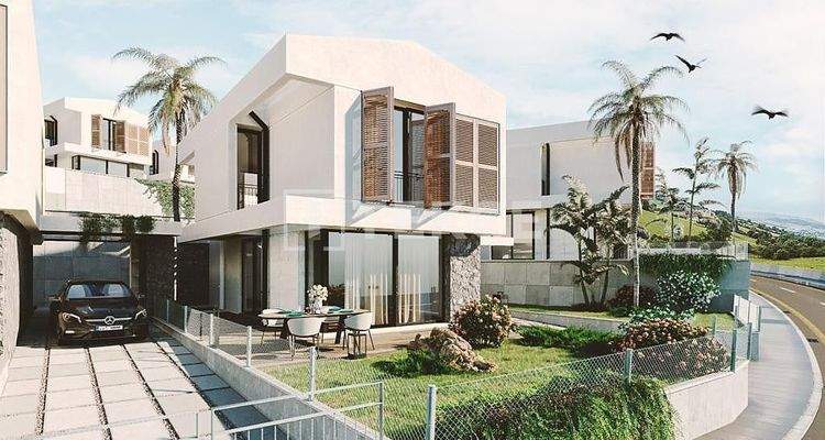Villas with Sea Views in a Complex in North Cyprus Girne