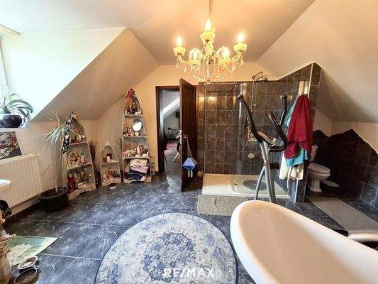 Badezimmer OG