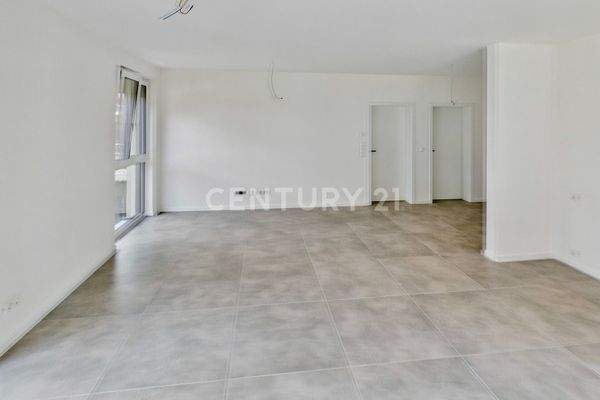 Wohn-, Essbereich mit Blick zur Küche