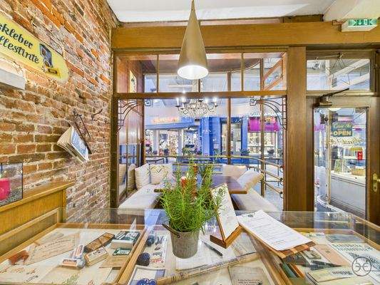 CAM05560G0-PR0026-STILL044