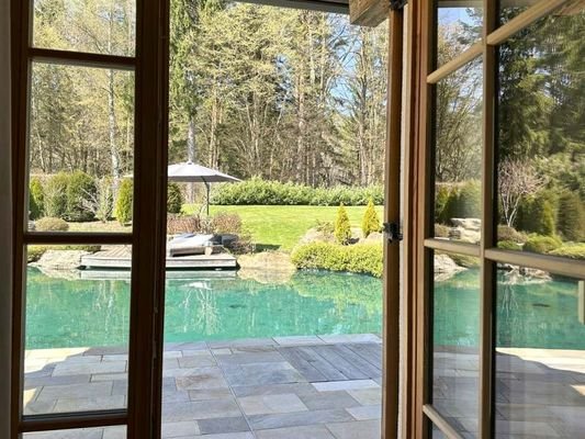 Poolblick Küche klei
