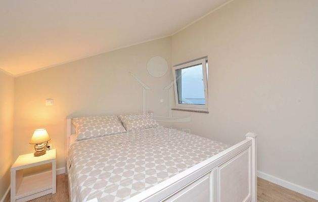 Schlafzimmer mit Schräge