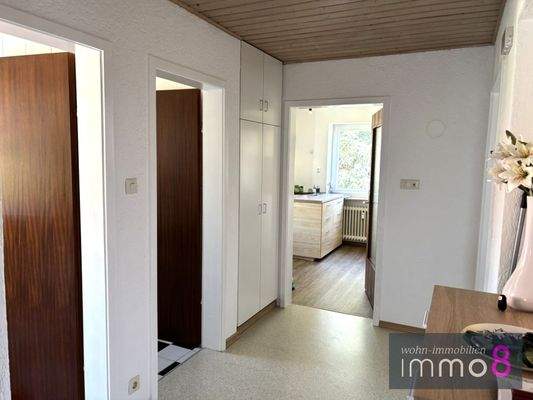 Wohnung im OG hell und geräumig