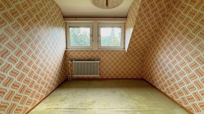 Schlafzimmer DG aktuell