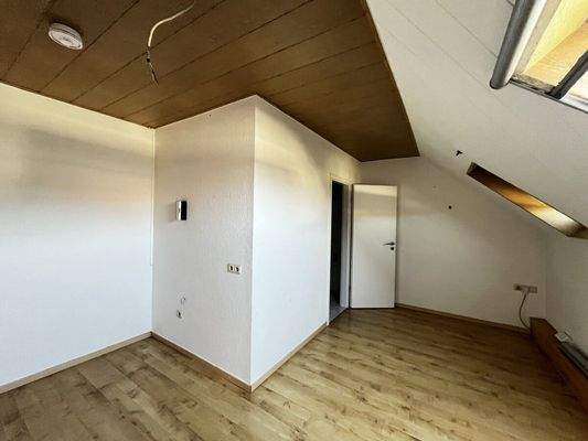 Kinderzimmer mit Bad 