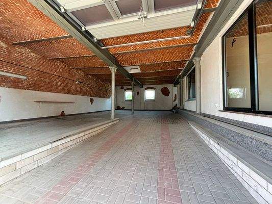 fc034f87-1b38-4539-b64e-df9fbd272759