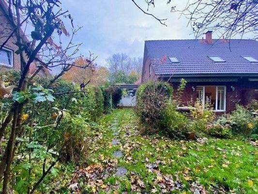 Im Garten sind Spielecken für Kinder eingeplant