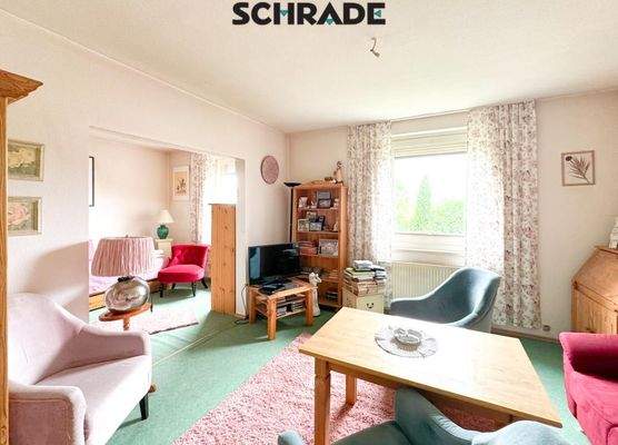 ...großes Wohnzimmer