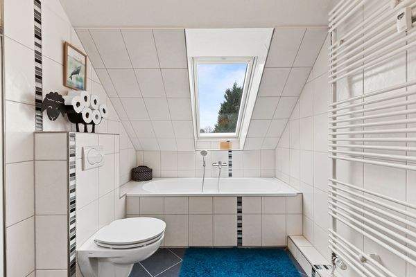 Dachgeschossvollbad