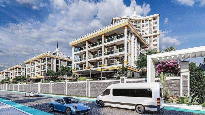 Spacious Real Estate in Complex with Hotel Concept in Alanya