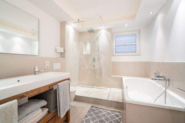 Badezimmer Untergeschoss