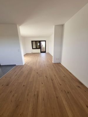 Blick Esszimmer -> Wohnzimmer