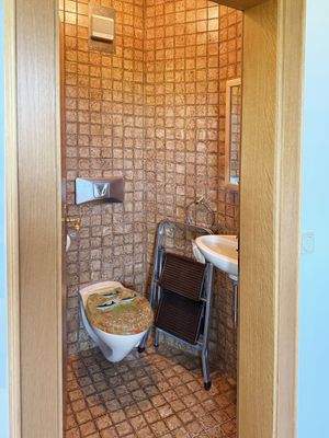 Masterbedroom seperates WC 