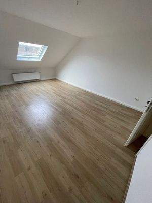 Wohn-/Schlafzimmer 2