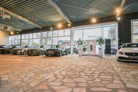 Erkrath Halle, Erkrath Hallenfläche