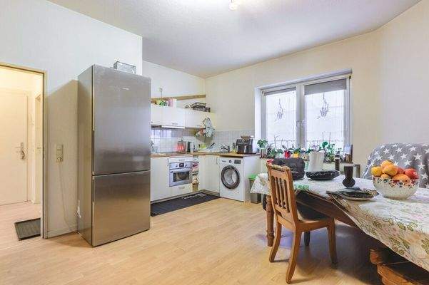 Beispiel Wohnung Küche Haus B