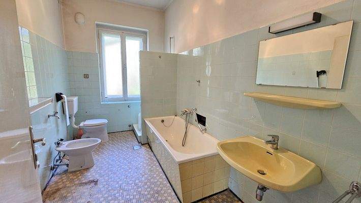 Bad - OG - Haus - Steinfeld - kaufen