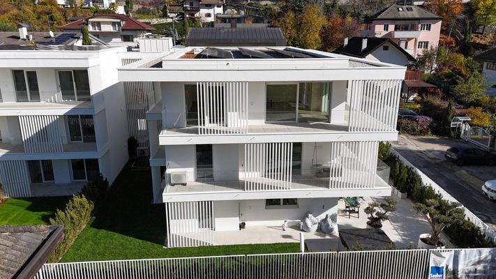 The White Residence-Neubau-Brixen-Luxus-Immobilien-Berge-Plose-Grün-Landschaft-Nachhaltig-Skifahren-Wandern-Biketrail