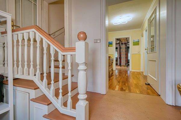 Zugang zum Dachgeschoss