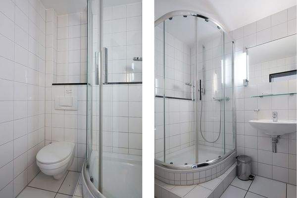 Badezimmer mit Dusche UG