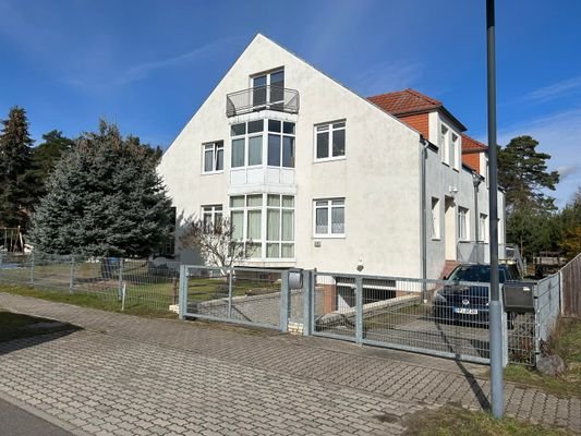 Hausansicht, Erker, Balkon