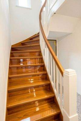 Treppenhaus - (KI generiert)