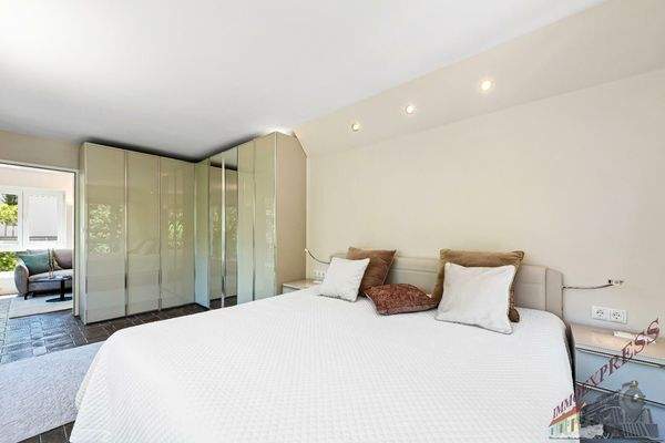 B4 Schlafzimmer Erdgeschoß