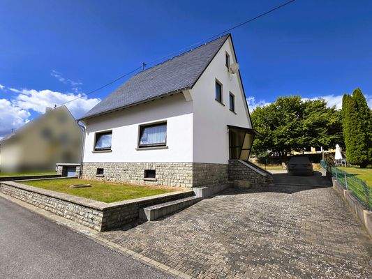 Vorderansicht_von rechts_groß