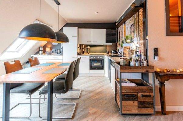 Essbereich und Offene Küche