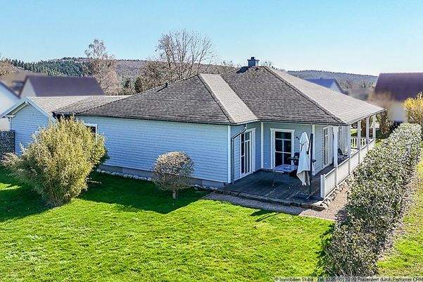 Veranda mit Sitzgelegenheit