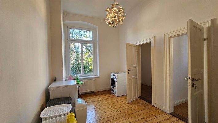 Hausarbeitsraum 1. OG