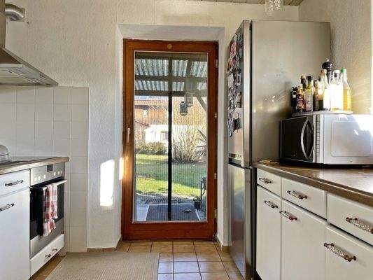 Küche und Esszimmer Erdgeschoss (1).jpg