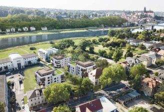 Wohnanlage an der Elbe