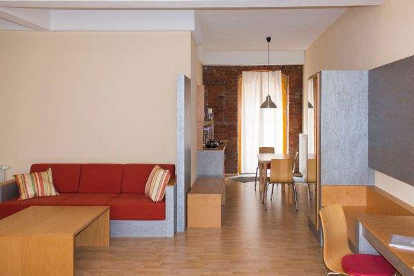 Wohnzimmer Küche.jpg