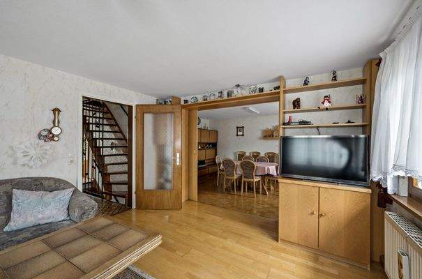 Wohnzimmer/ Büro_2. OG